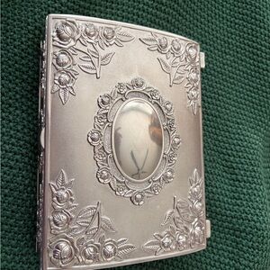 Vantage  Goldinger silver jewelry box